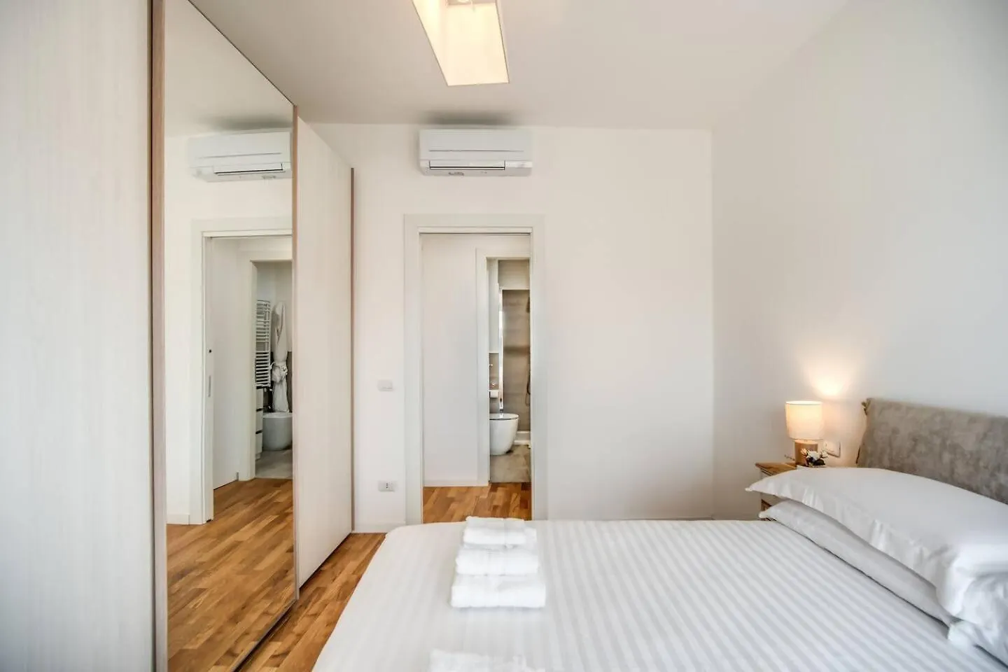 Naos Suite Close Popolo Square Rome 0*,  Italy
